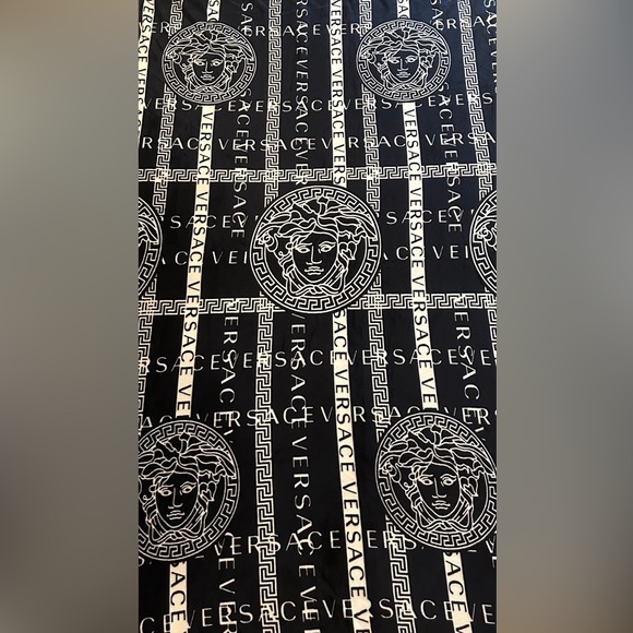 Super Soft Warm Cozy Flannel Blanket💕 - Picture 4 of 4